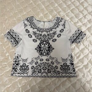 Black and White Women's Cropped Top